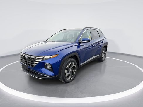 Certified 2023 Hyundai Tucson Limited w/ Cargo Package image 4