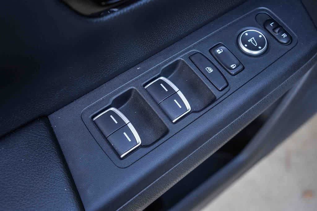Used 2025 Honda CR-V Sport Touring image 23