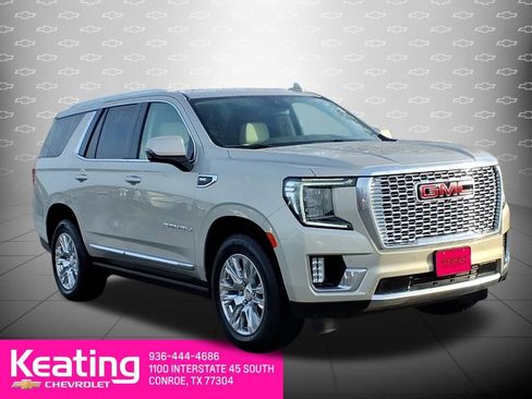 Used 2023 GMC Yukon Denali AWD/4WD image 3