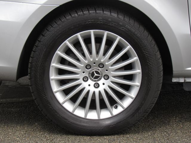 Used 2023 Mercedes-Benz Metris Passenger image 33