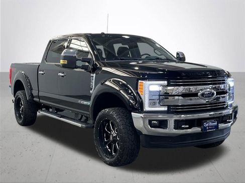 Used 2017 Ford F350 Lariat w/ Lariat Ultimate Package AWD/4WD image 8