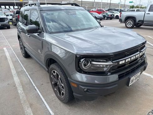 Used 2022 Ford Bronco Sport Outer Banks image 2