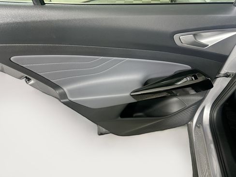 Used 2023 Volkswagen ID.4 Pro S image 27