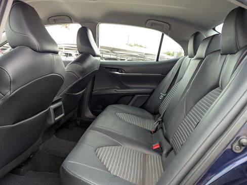 Used 2021 Toyota Camry SE w/ Carpet Mat Package (TMS) image 15