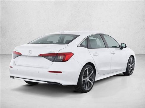 Used 2024 Honda Civic Touring image 7