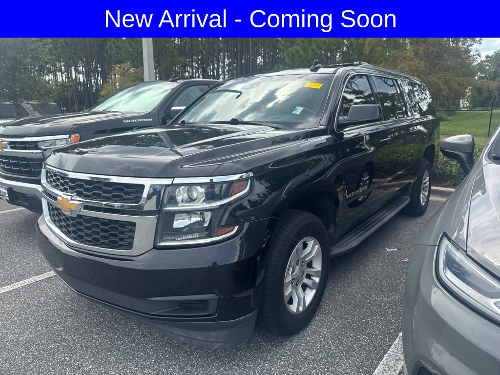Used 2019 Chevrolet Suburban LT RWD image 1