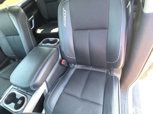Used 2017 Nissan Titan PRO-4X image 24