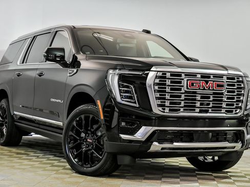 New 2026 GMC Yukon XL Denali w/ Sun & Power Step Package AWD/4WD image 1