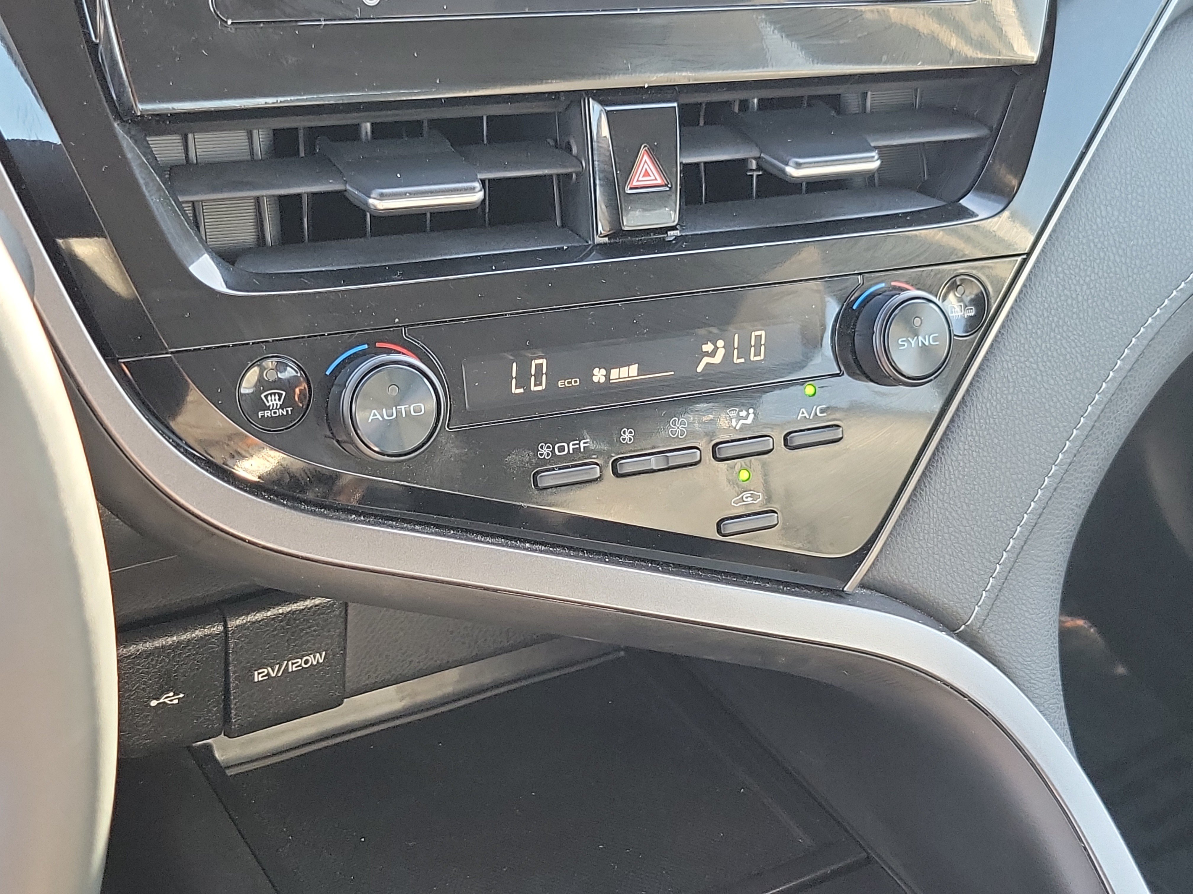 Certified 2024 Toyota Camry SE FWD image 28