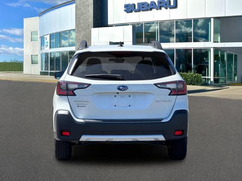 Used 2024 Subaru Outback Limited AWD/4WD image 7