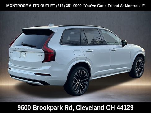 New 2026 Volvo XC90 B6 Ultra w/ Protection Package image 5