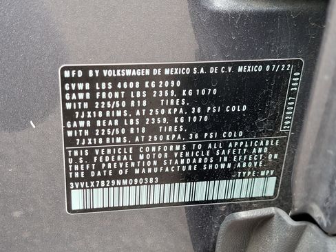 Used 2022 Volkswagen Taos SE w/ Panoramic Sunroof Package image 28