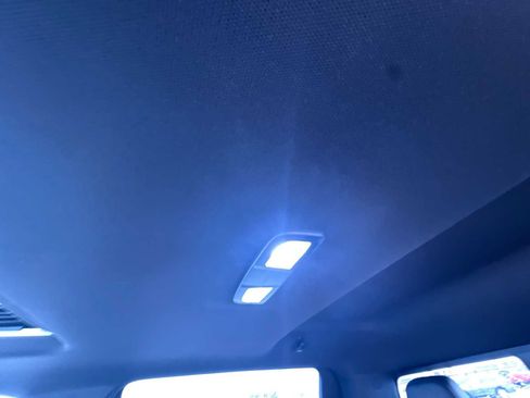 Used 2024 GMC Sierra 2500 AT4 w/ AT4 Premium Plus Package image 39