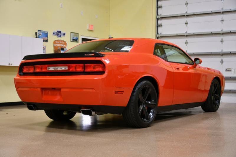 Used 2010 Dodge Challenger SRT8 w/ SRT Option Group II RWD image 21