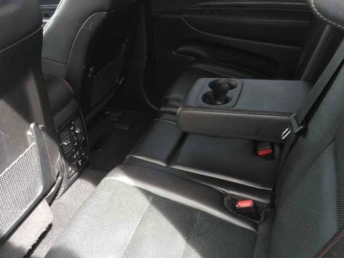 Used 2024 Dodge Durango GT image 8