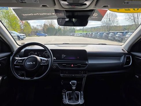 Certified 2024 Kia Seltos SX AWD/4WD image 18