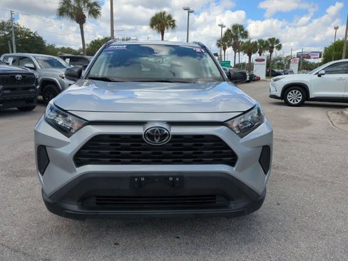 Used 2021 Toyota RAV4 LE image 2