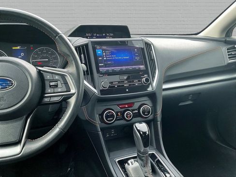 Used 2022 Subaru Crosstrek 2.5i Limited w/ Moonroof Package 2 AWD/4WD image 9