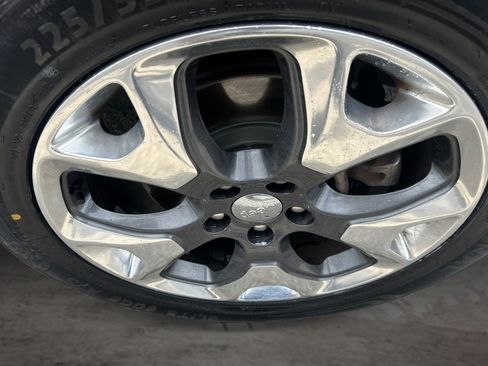 Used 2019 Jeep Compass Limited AWD/4WD image 17