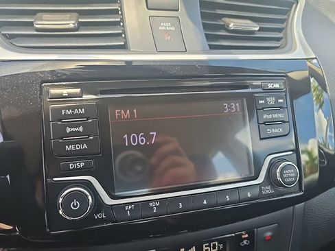 Used 2018 Nissan Sentra SV FWD image 20