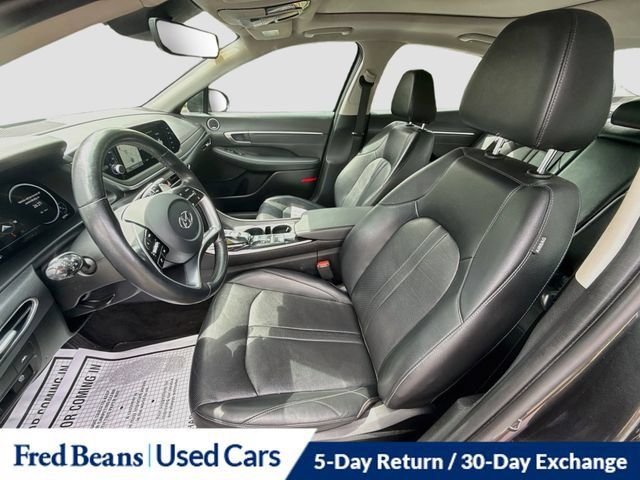 Used 2022 Hyundai Sonata Limited w/ Preferred Accessory Package FWD image 29