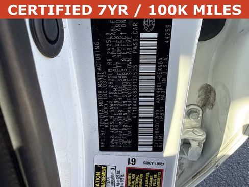 Used 2025 Toyota Camry LE FWD image 29