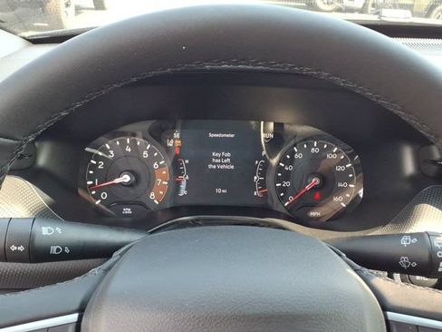 New 2026 Jeep Compass Latitude AWD/4WD image 12