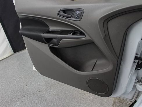 Used 2020 Ford Transit Connect XL FWD image 17