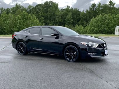 Used 2018 Nissan Maxima SR w/ Midnight Edition