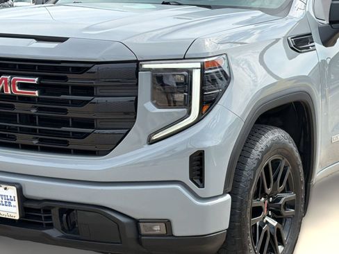 Used 2024 GMC Sierra 1500 Elevation AWD/4WD image 12