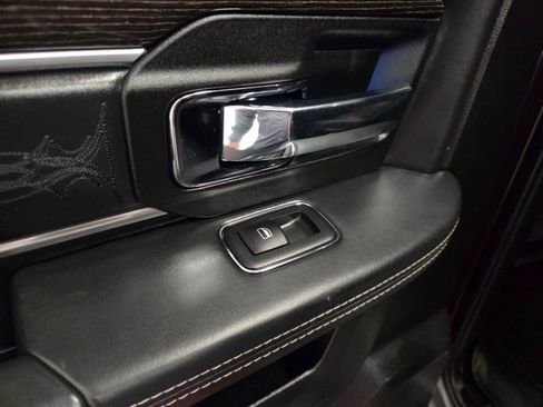 Used 2017 RAM 3500 Laramie Longhorn image 36