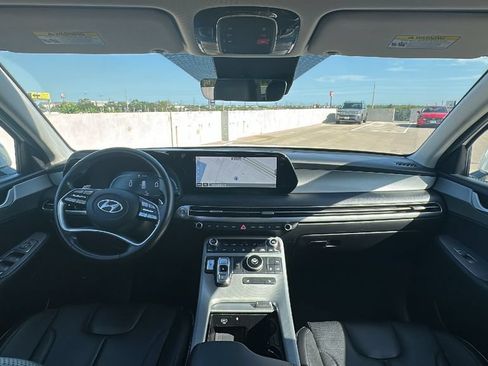 Used 2025 Hyundai Palisade SEL FWD image 21