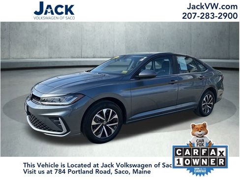 Used 2025 Volkswagen Jetta S image 1