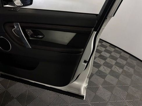 Used 2023 Land Rover Discovery Sport S R-Dynamic image 30