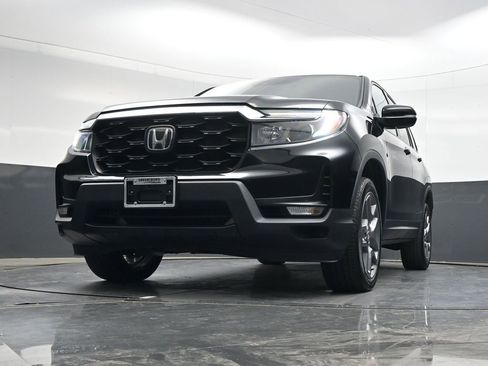 Used 2023 Honda Passport EX-L image 29