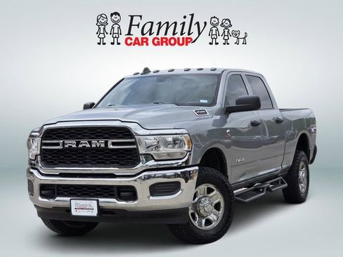 Used 2022 RAM 2500 Tradesman w/ Chrome Appearance Group image 1