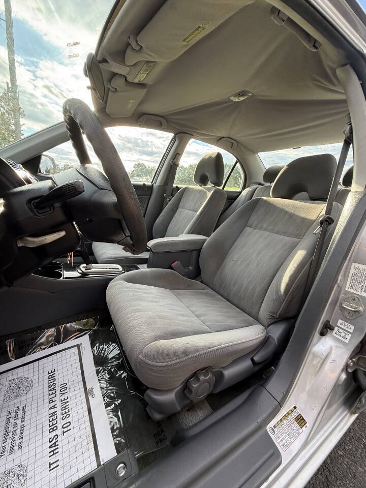 Used 2005 Honda Civic LX image 12