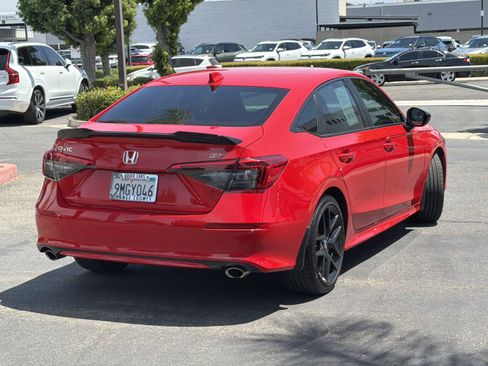 Used 2024 Honda Civic Si image 5