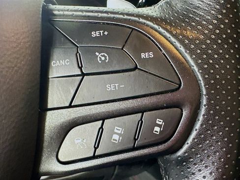 Used 2024 Dodge Durango GT AWD/4WD image 25