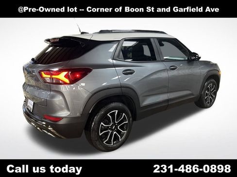 Used 2021 Chevrolet TrailBlazer ACTIV w/ Sun and Liftgate Package AWD/4WD image 5