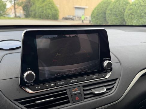 Used 2019 Nissan Altima 2.5 S FWD image 28