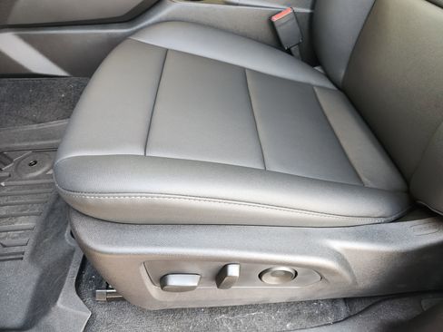 New 2026 Chevrolet Colorado LT w/ LT Convenience Package image 19