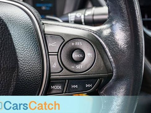 Used 2020 Toyota Corolla SE FWD image 23
