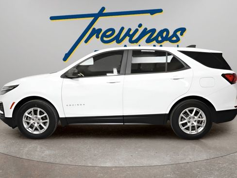 Used 2022 Chevrolet Equinox LS w/ LS Convenience Package FWD image 8