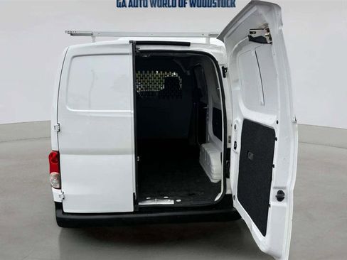 Used 2021 Nissan NV200 SV image 9
