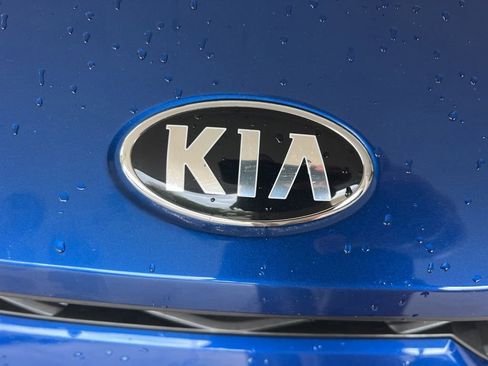Used 2021 Kia K5 GT-Line AWD/4WD image 28