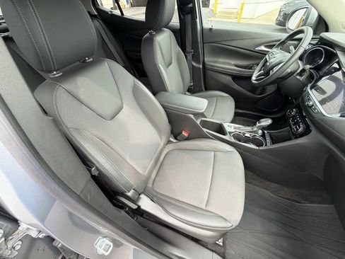 Used 2023 Buick Encore GX Select w/ Safety Package II AWD/4WD image 28