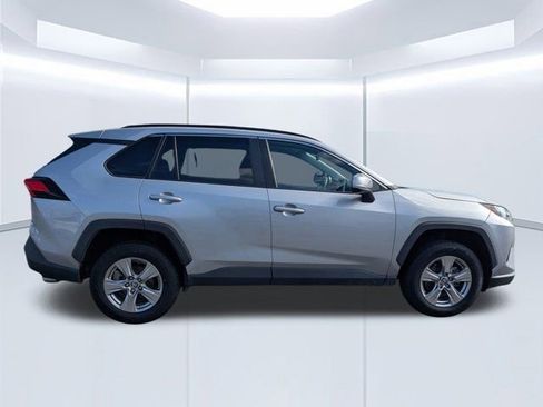 Used 2023 Toyota RAV4 XLE w/ Convenience Package image 3