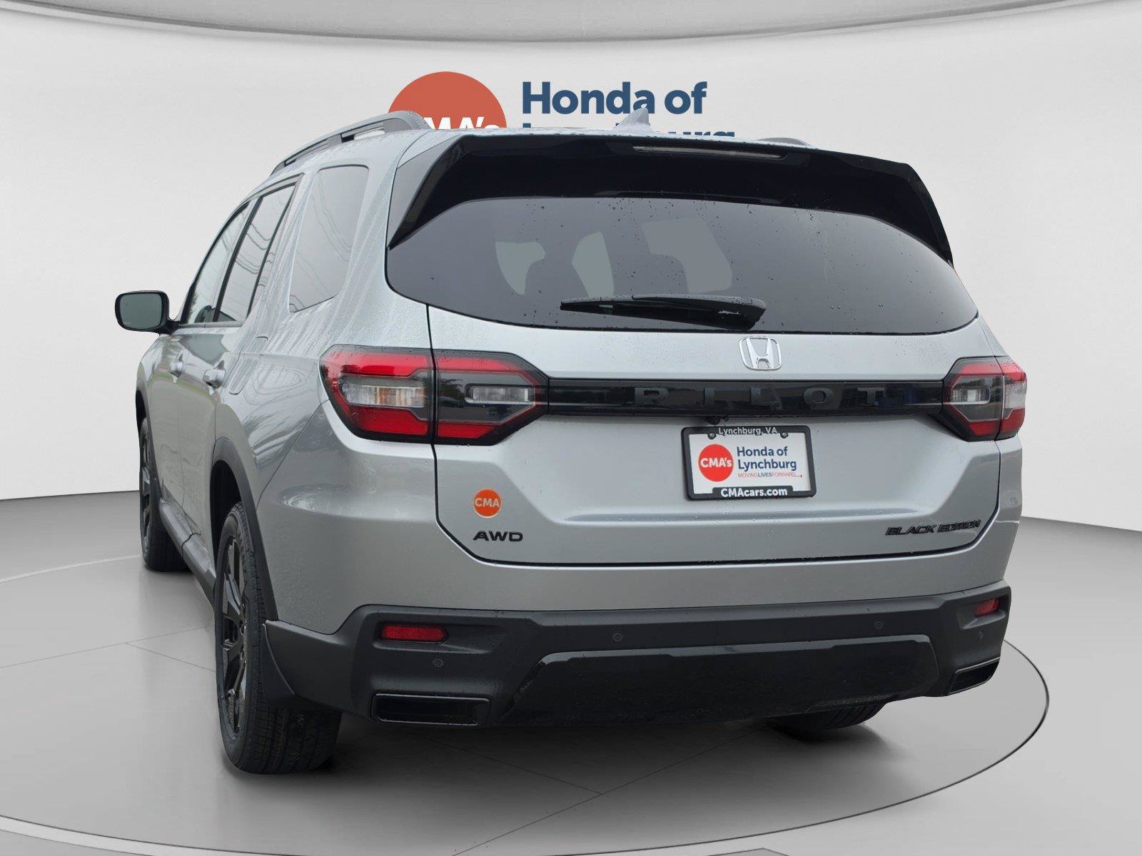 New 2026 Honda Pilot Black Edition image 3