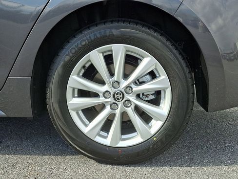 New 2026 Toyota Corolla SE image 19